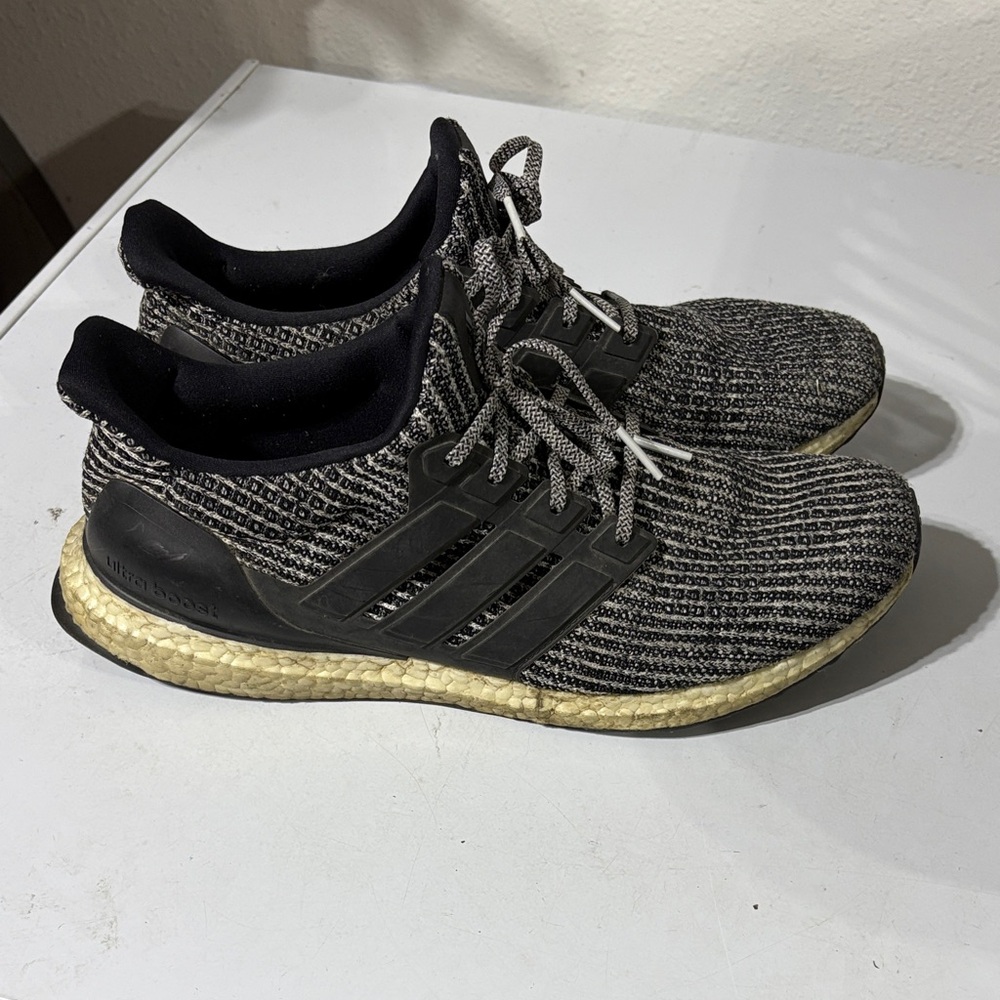 Ultra Boost 3.0 Oreo Size 13 - Picture 1 of 6